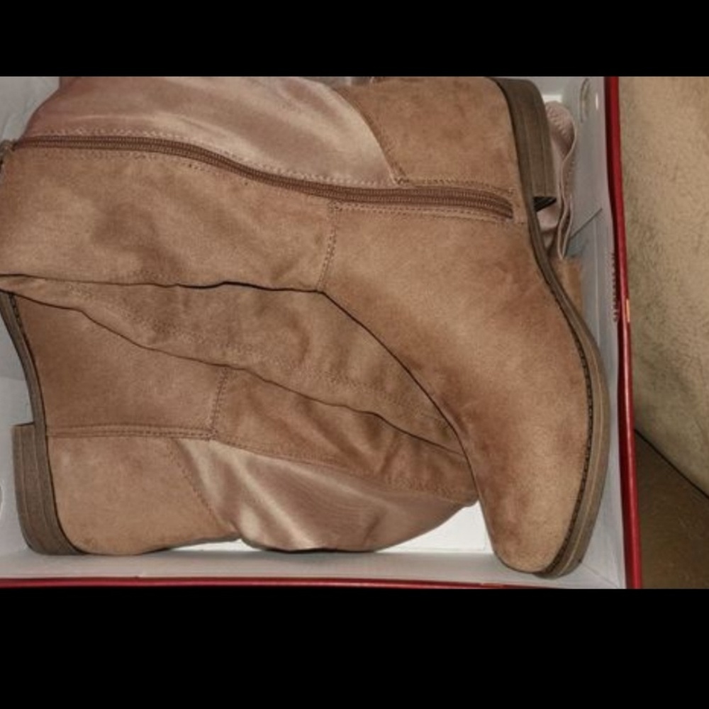 Boots!!